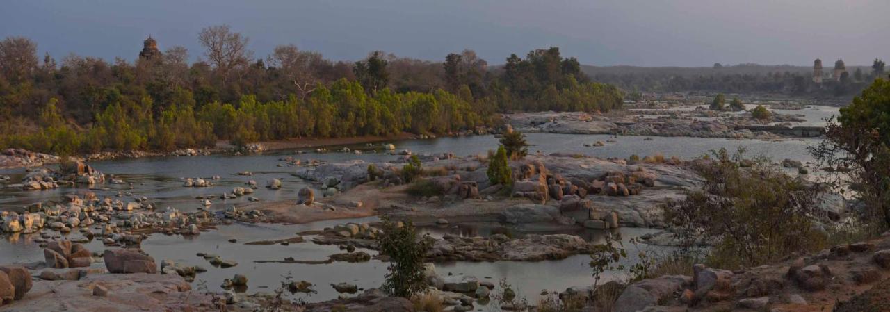 Hotel Bundelkhand Riverside Orchha Exterior foto