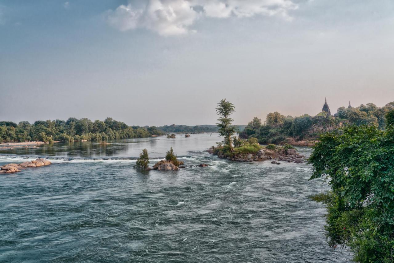 Hotel Bundelkhand Riverside Orchha Exterior foto